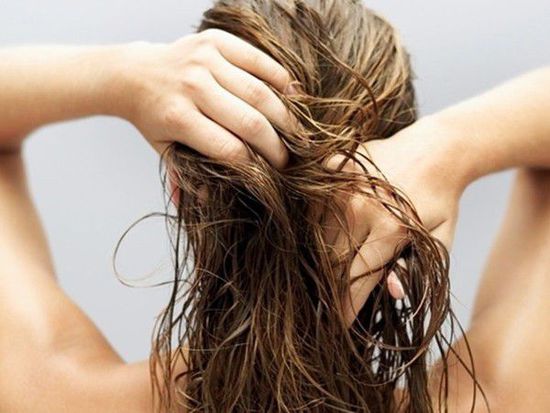 防止头发油腻的方法有哪些
